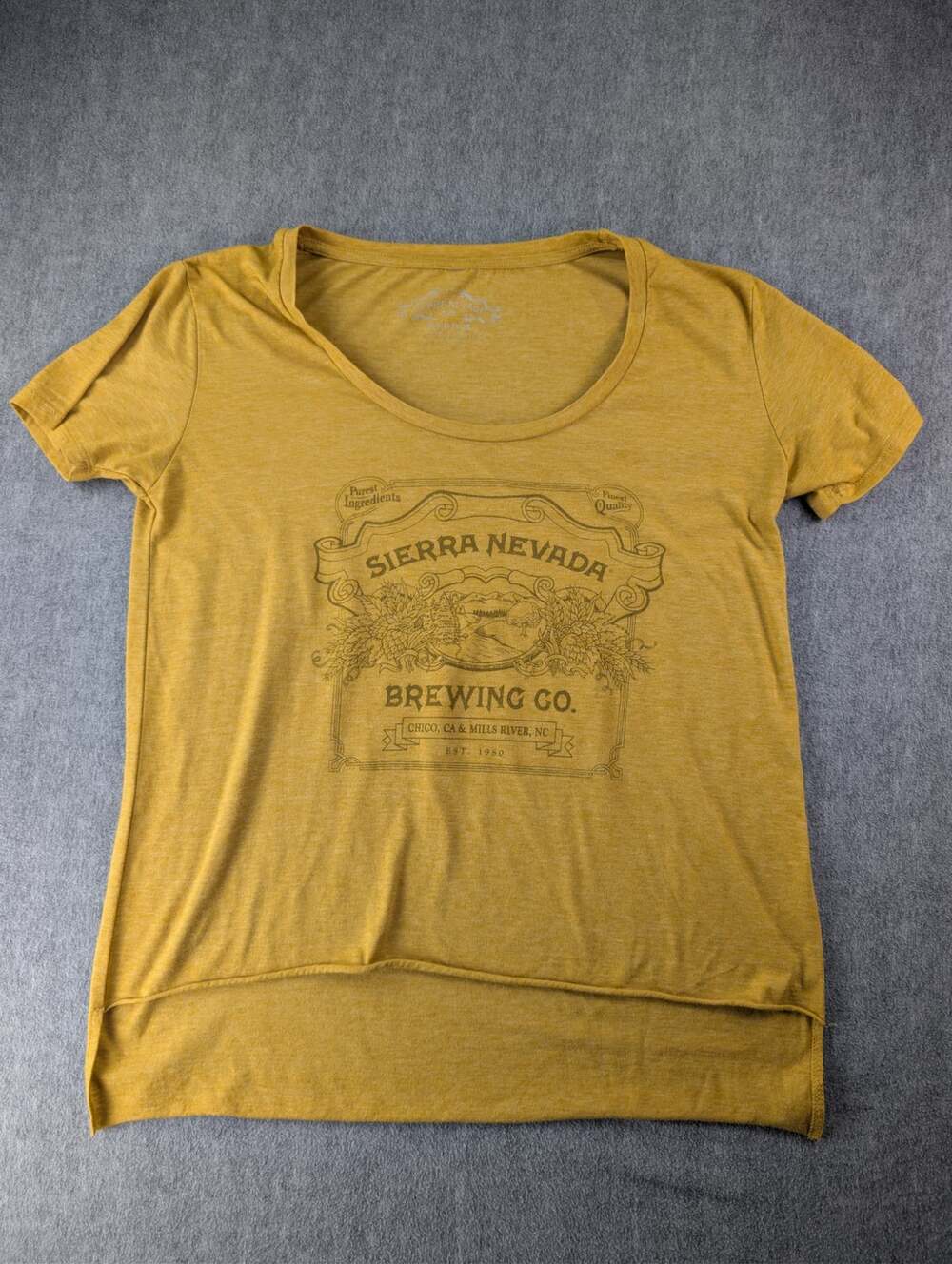 Sierra Nevada Brewing Co. Women's Mustard Yellow Graphic T-Shirt Medium